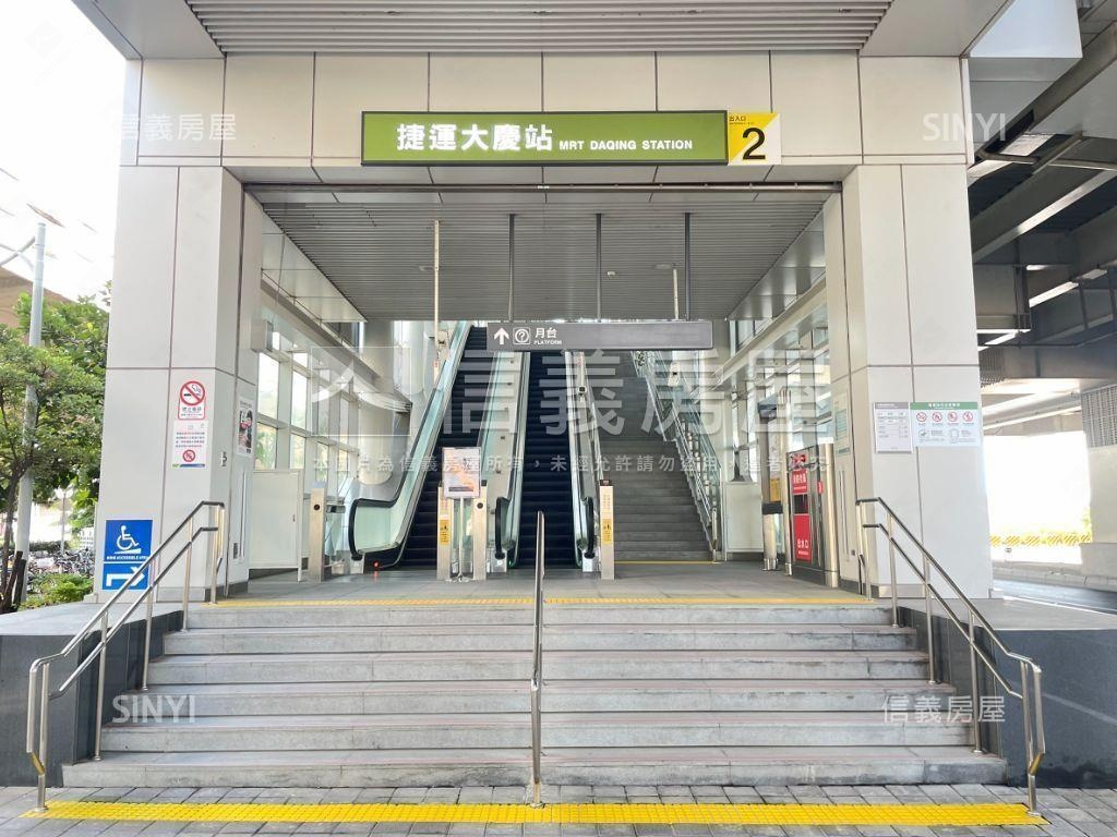 假日半島有陽台美套房房屋室內格局與周邊環境