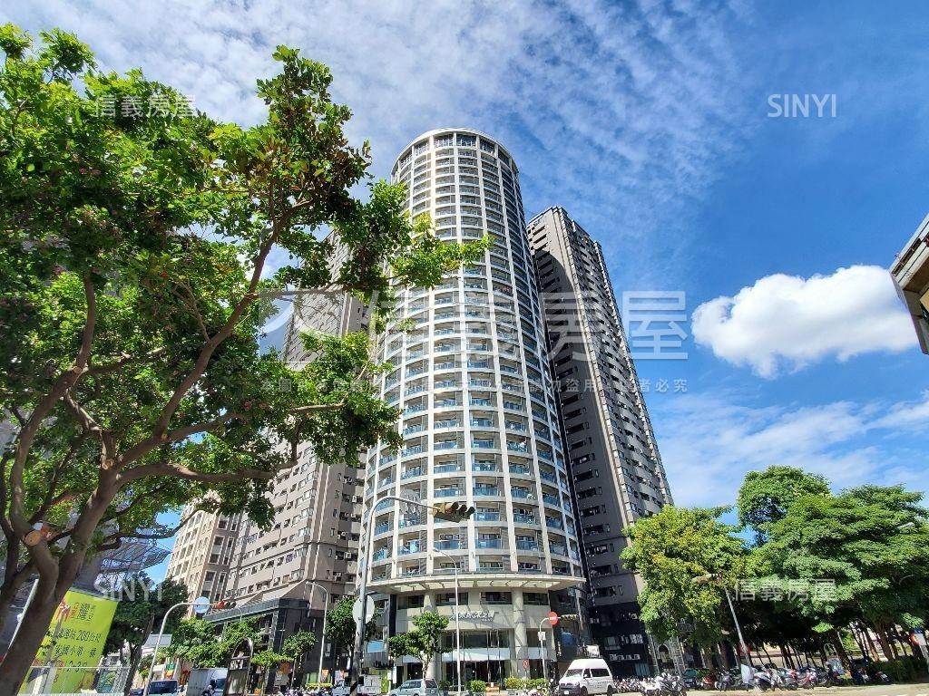 假日半島有陽台美套房房屋室內格局與周邊環境