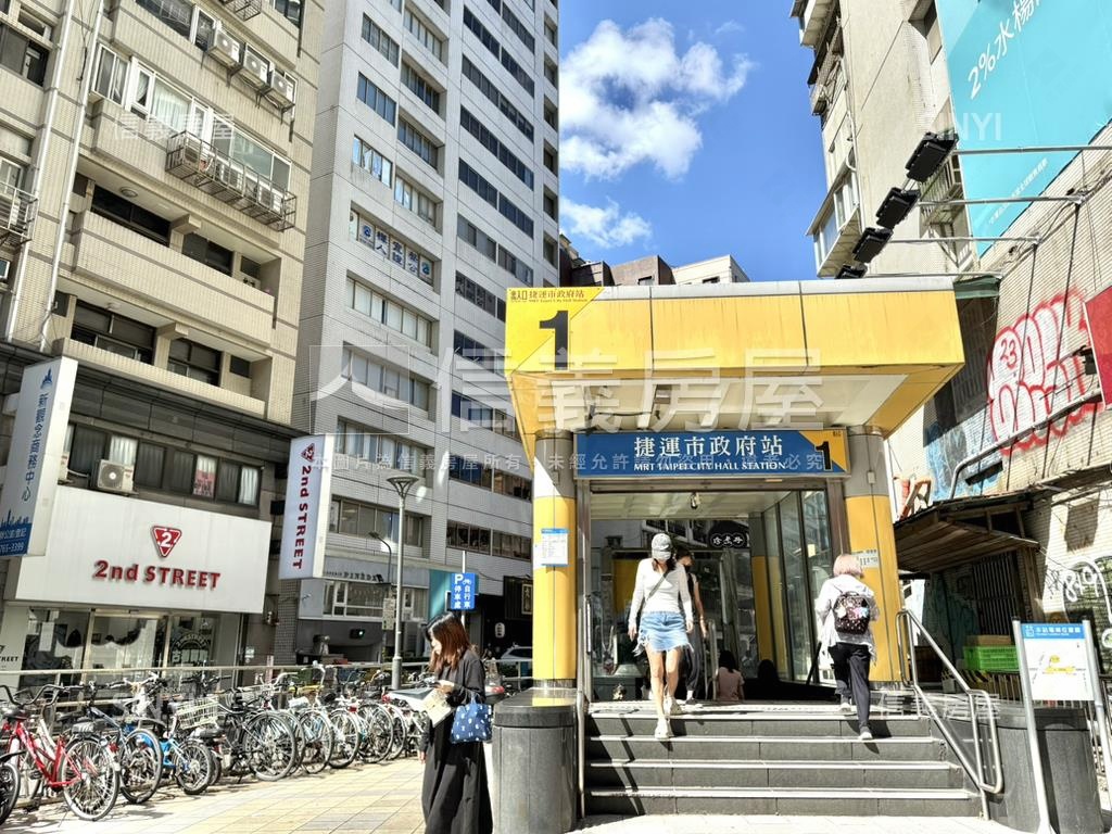 【新接】富裔１０１頂樓房屋室內格局與周邊環境