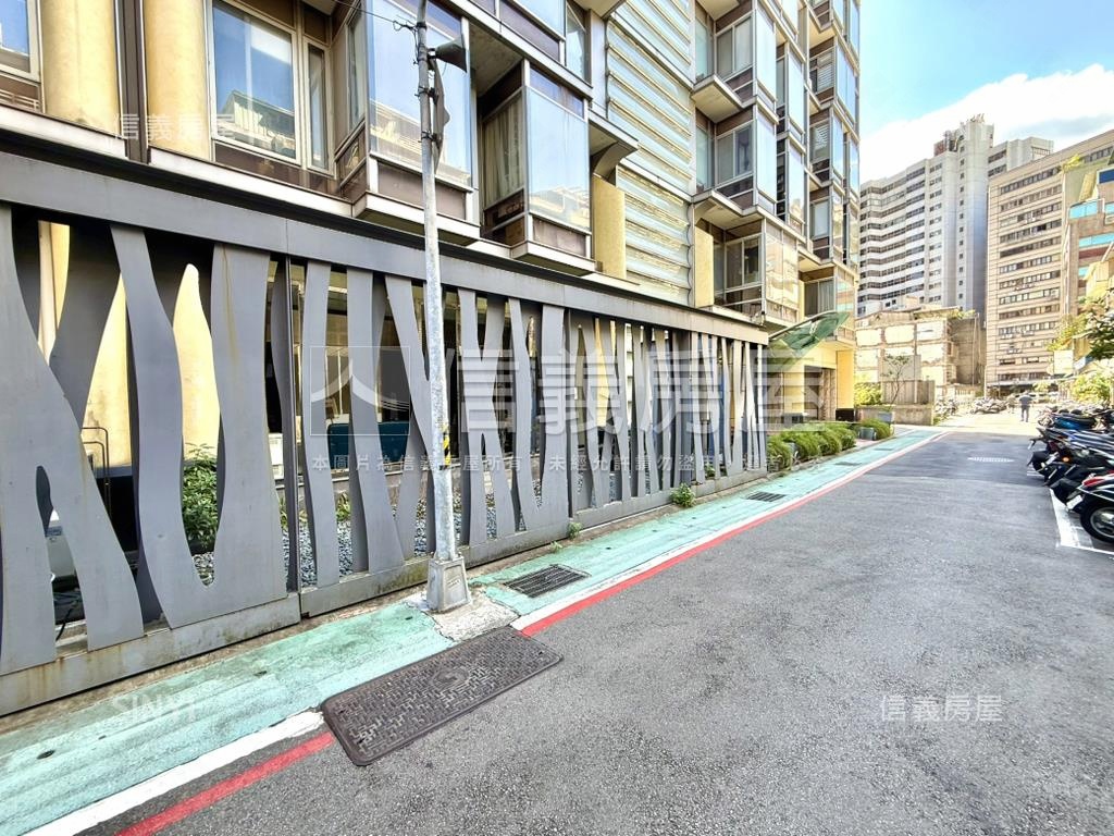 【新接】富裔１０１頂樓房屋室內格局與周邊環境