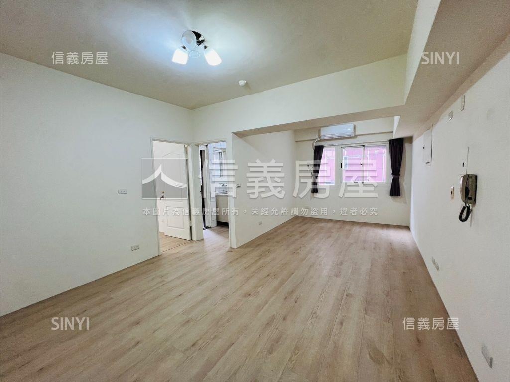 輕裝潢三房雙平車房屋室內格局與周邊環境
