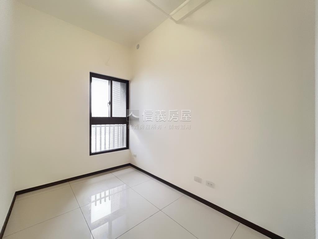 本格明水高樓景觀三房房屋室內格局與周邊環境