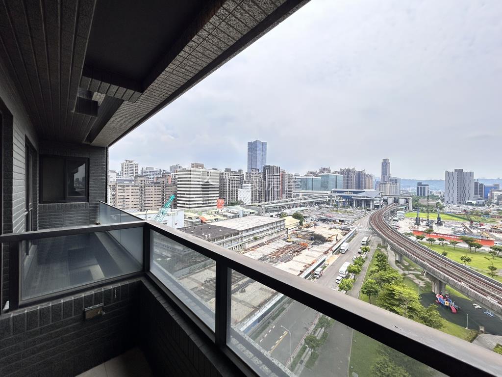本格明水高樓景觀三房房屋室內格局與周邊環境