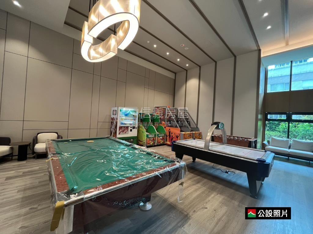 波爾多高樓景觀青年成家房屋室內格局與周邊環境