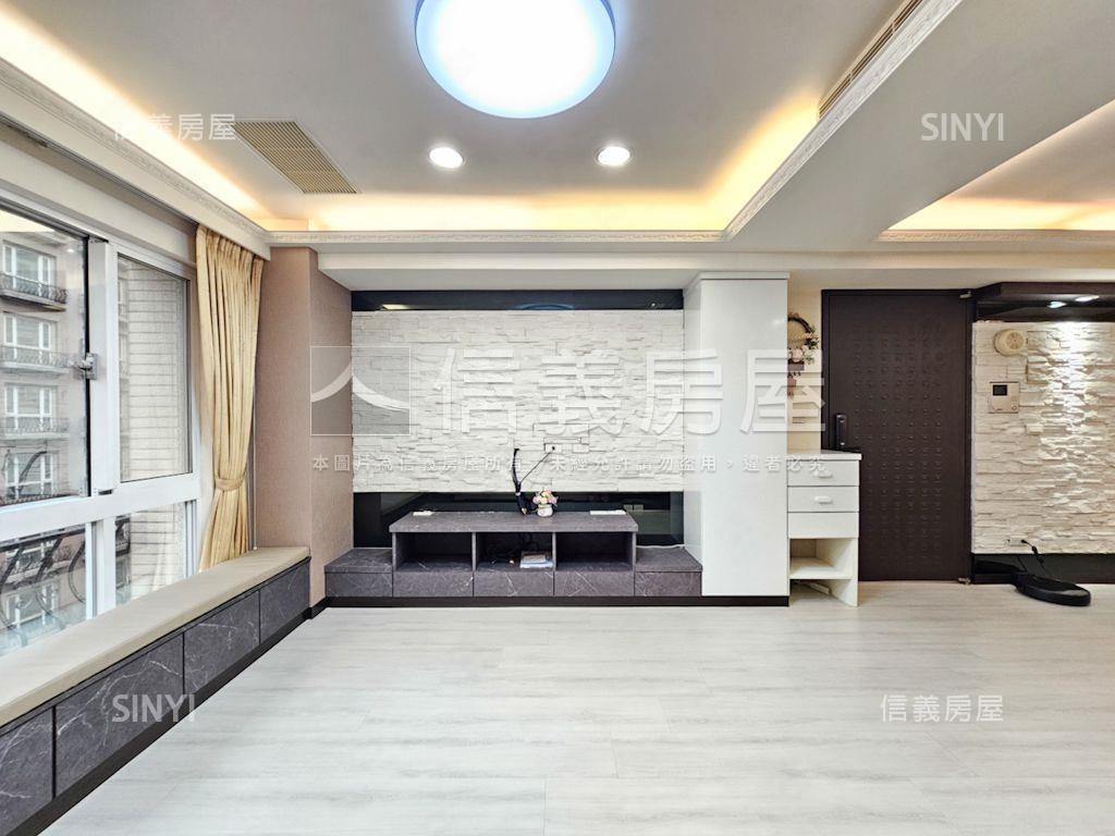 法國之星質感兩房車位房屋室內格局與周邊環境