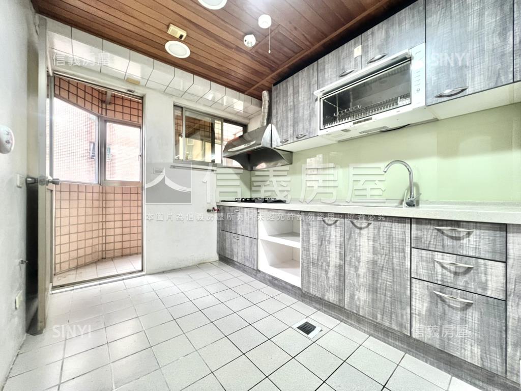 文化第王·稀有釋出房屋室內格局與周邊環境