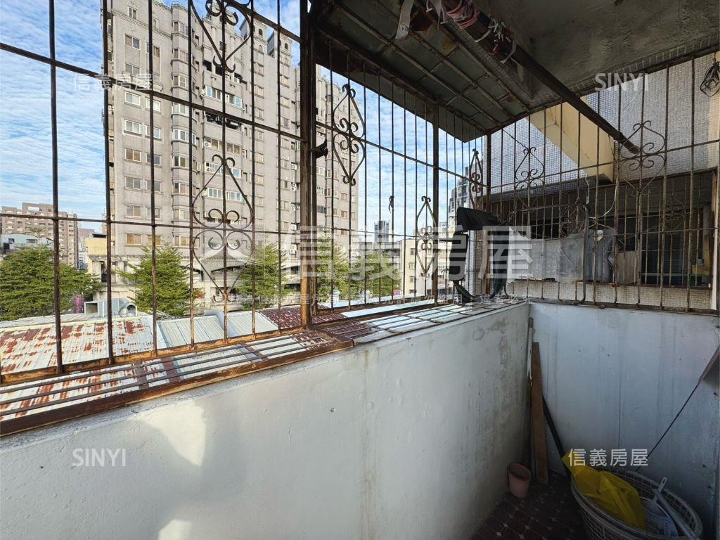 一級戰區精誠美屋房屋室內格局與周邊環境