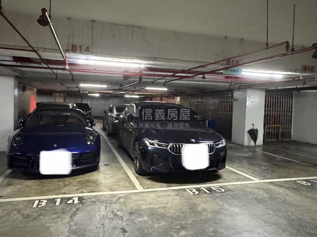 名喬財經大樓３車位房屋室內格局與周邊環境