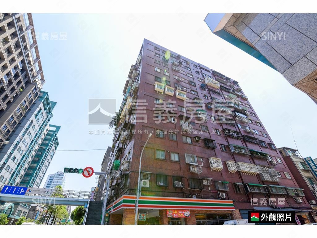 市府商圈稀有電梯收租房屋室內格局與周邊環境