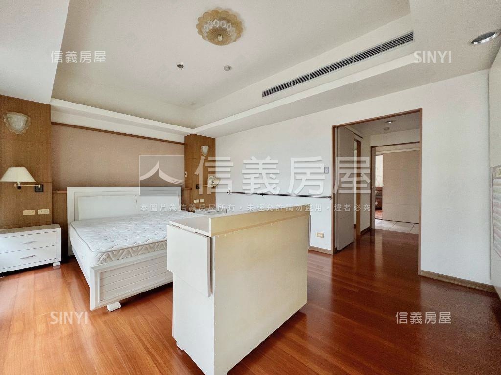 信義專任朝南全友麗緻房屋室內格局與周邊環境