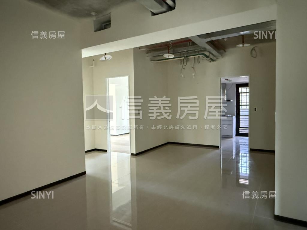 信義松雍高樓景觀邸房屋室內格局與周邊環境