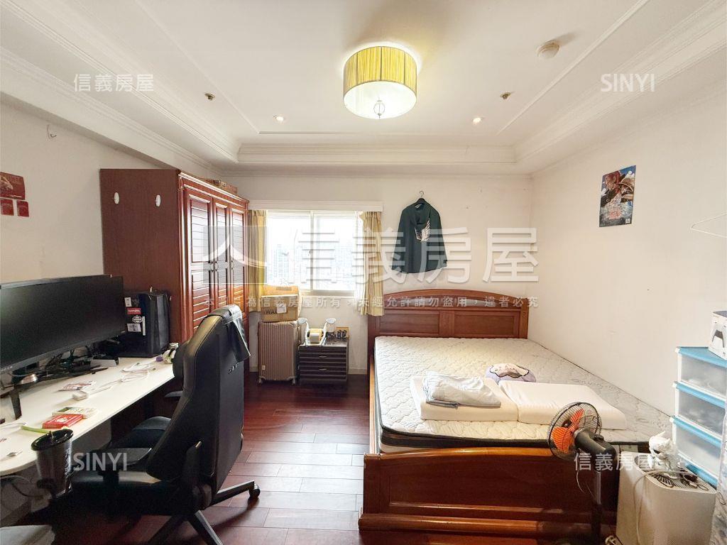 景安比利時高樓四房車位房屋室內格局與周邊環境