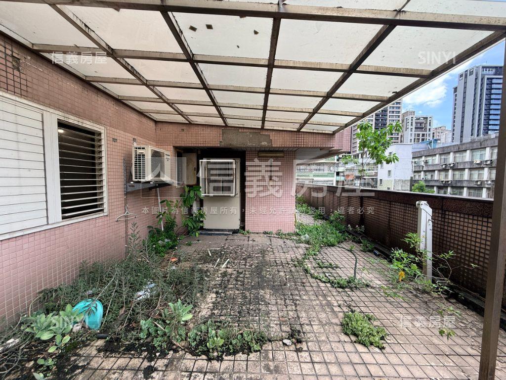 潤泰御花園四房大露臺戶房屋室內格局與周邊環境