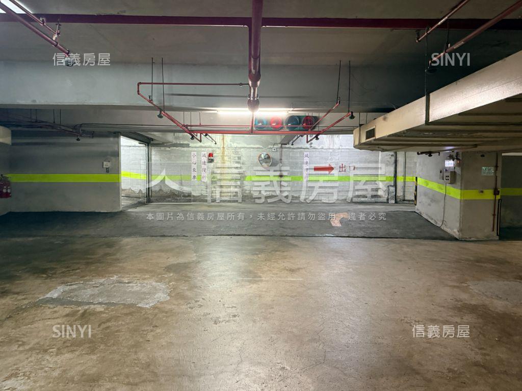 潤泰御花園四房大露臺戶房屋室內格局與周邊環境