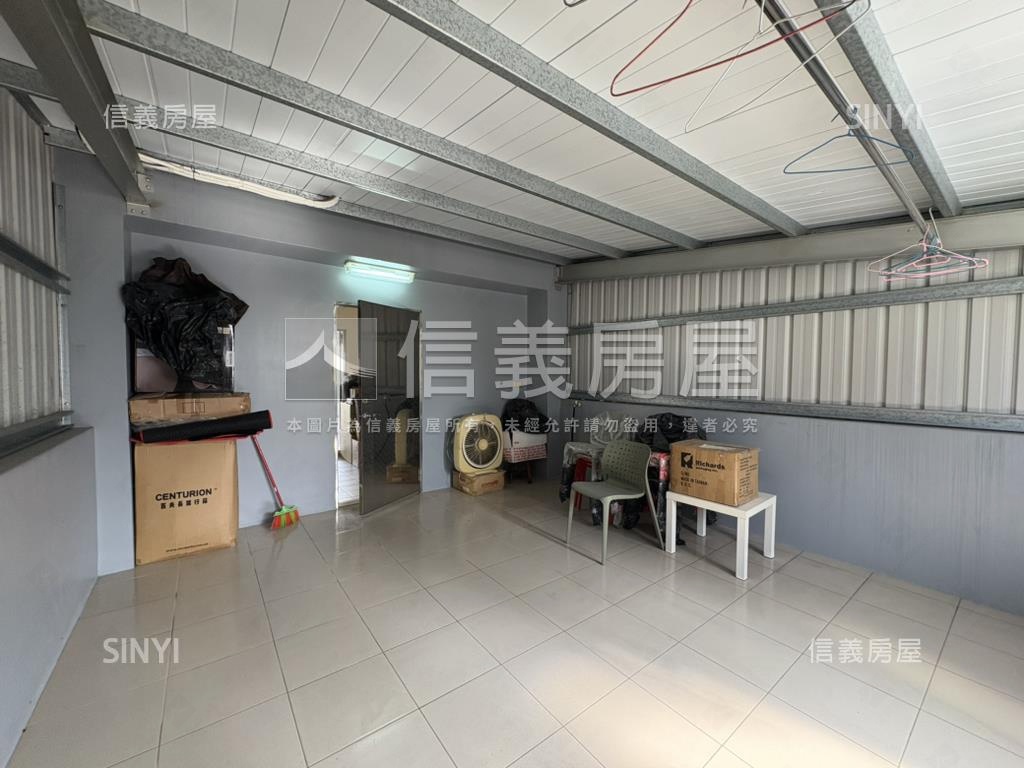 近馬卡龍公園質感裝潢透天房屋室內格局與周邊環境