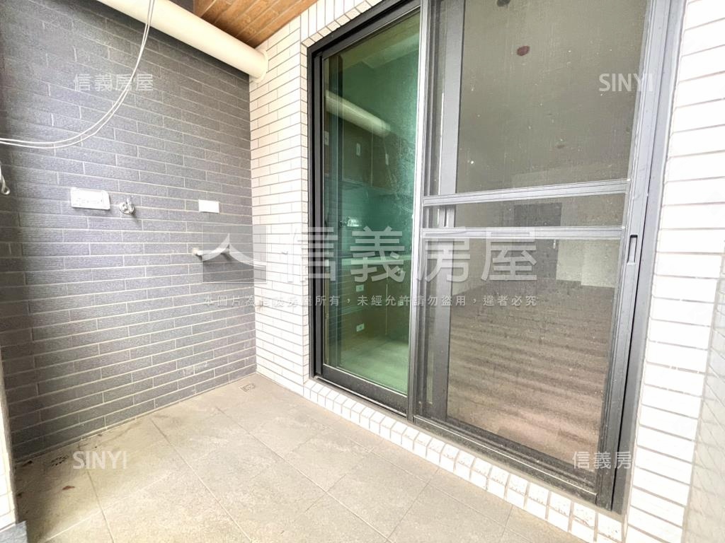 近南科免千萬３房房屋室內格局與周邊環境