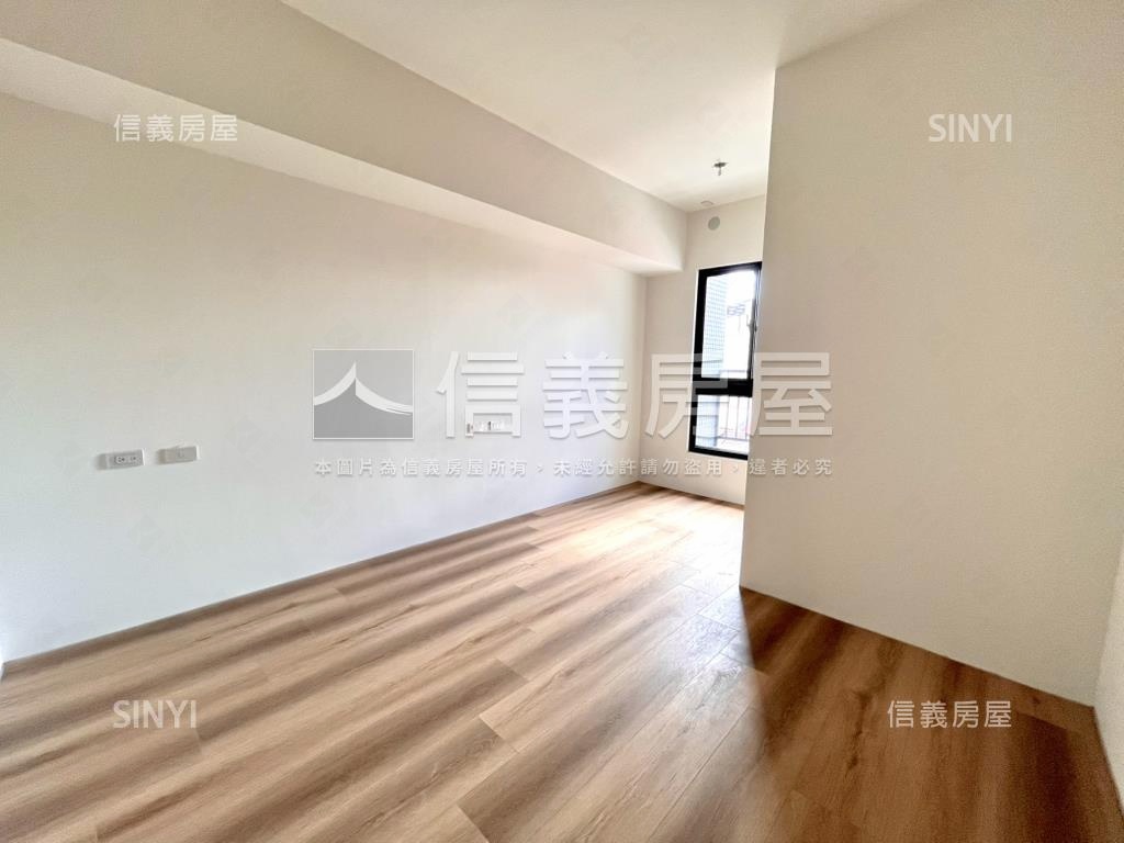 近南科免千萬３房房屋室內格局與周邊環境