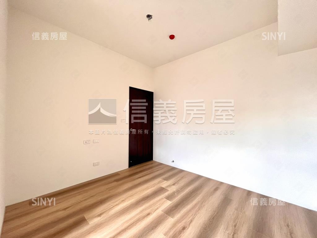 近南科免千萬３房房屋室內格局與周邊環境
