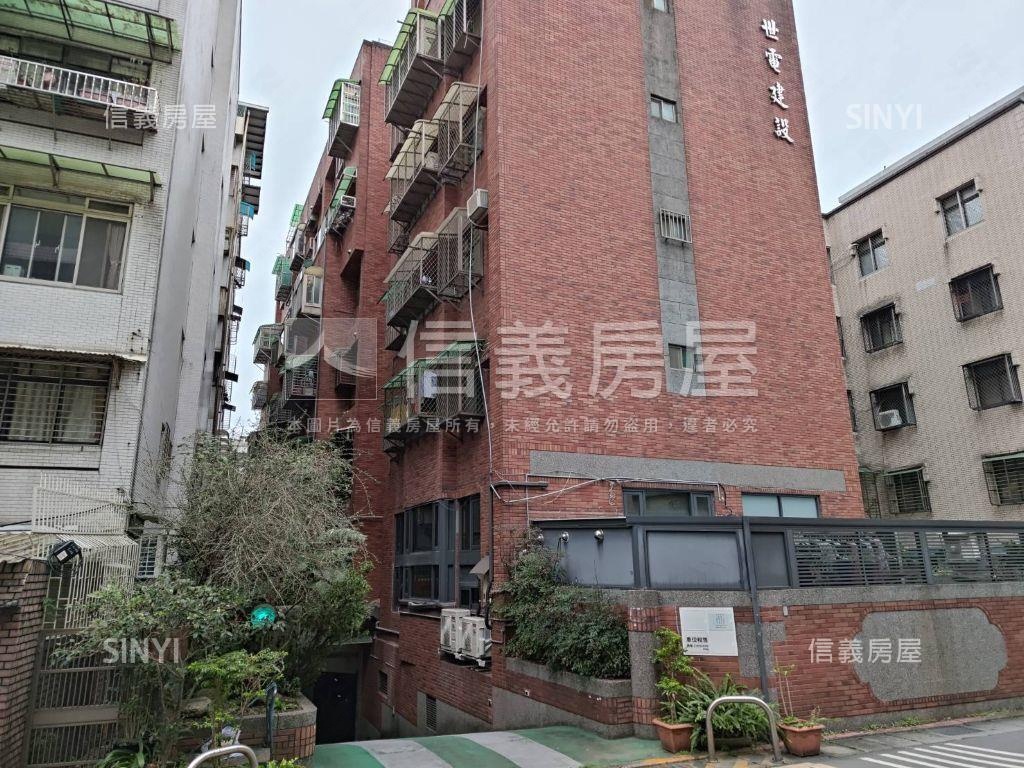 古亭中正家族Ｂ１坡機車位房屋室內格局與周邊環境