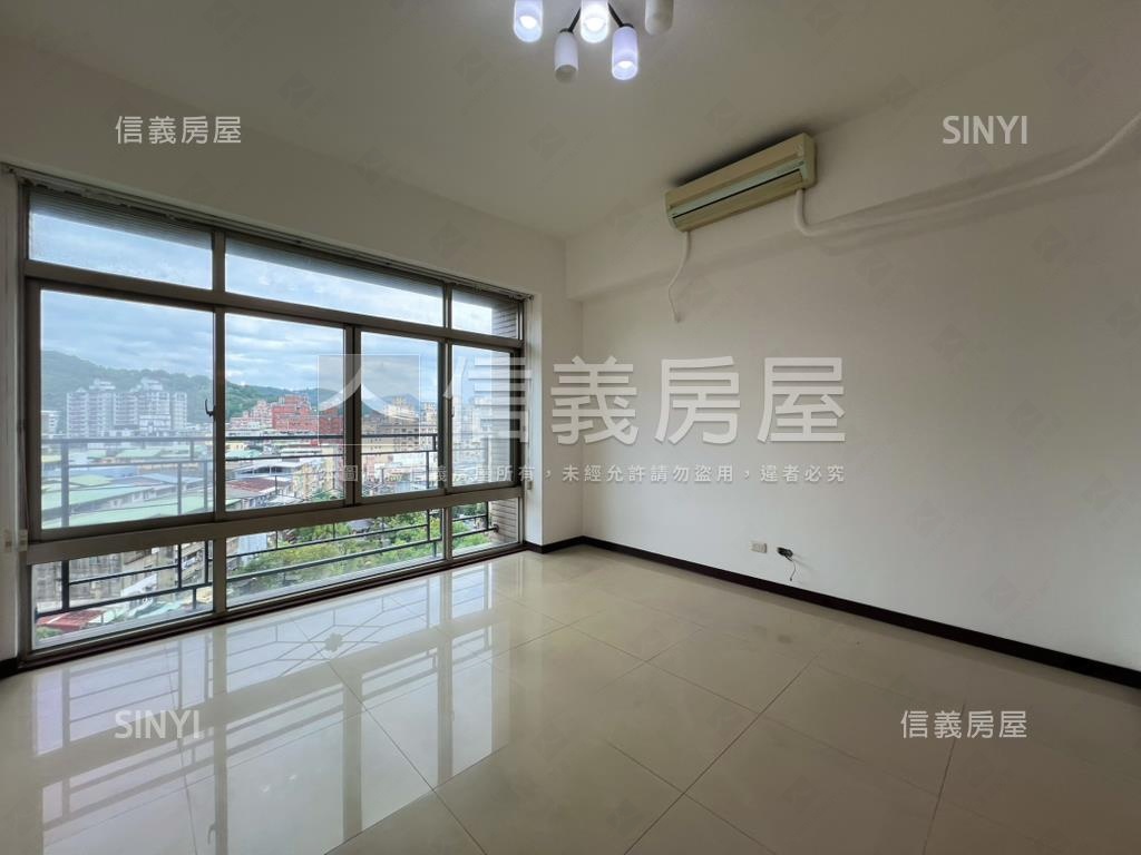 公園景觀大三房平面車位房屋室內格局與周邊環境