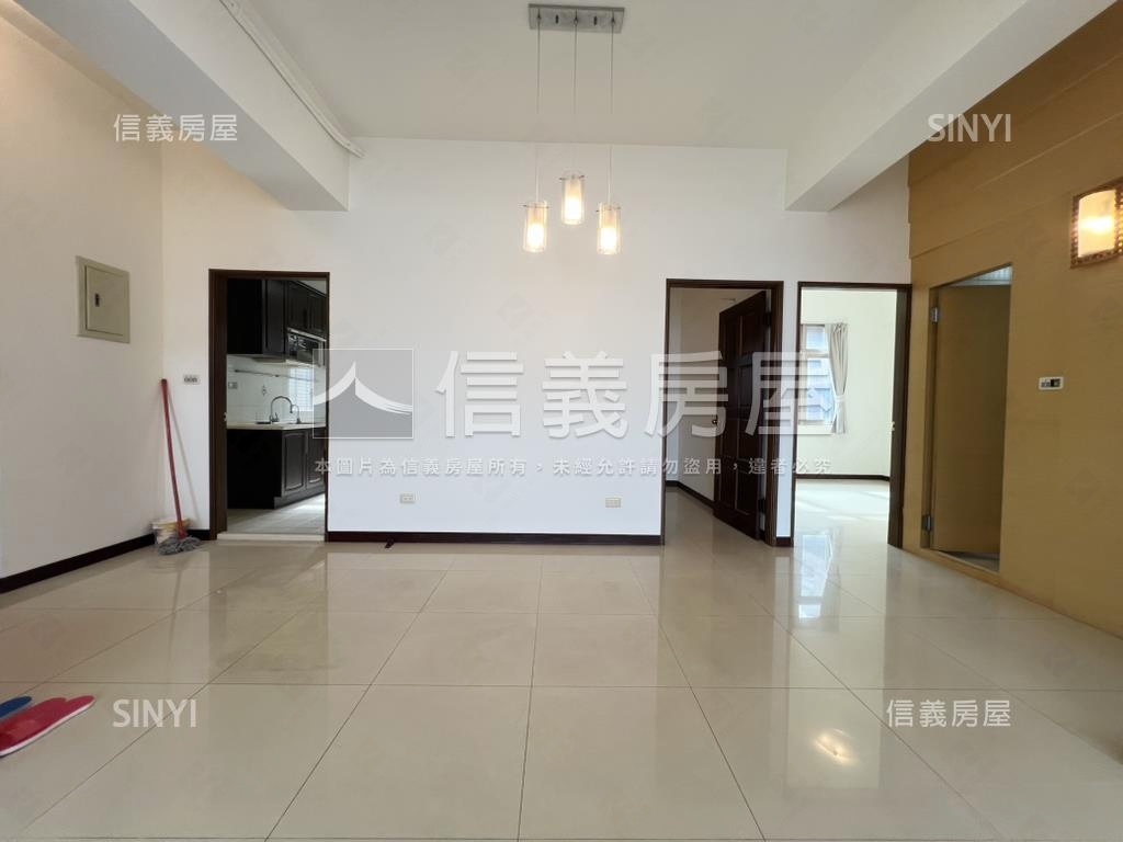 公園景觀大三房平面車位房屋室內格局與周邊環境