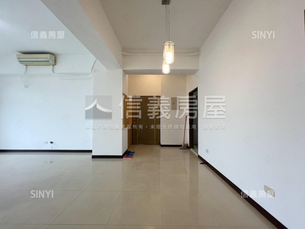 公園景觀大三房平面車位房屋室內格局與周邊環境