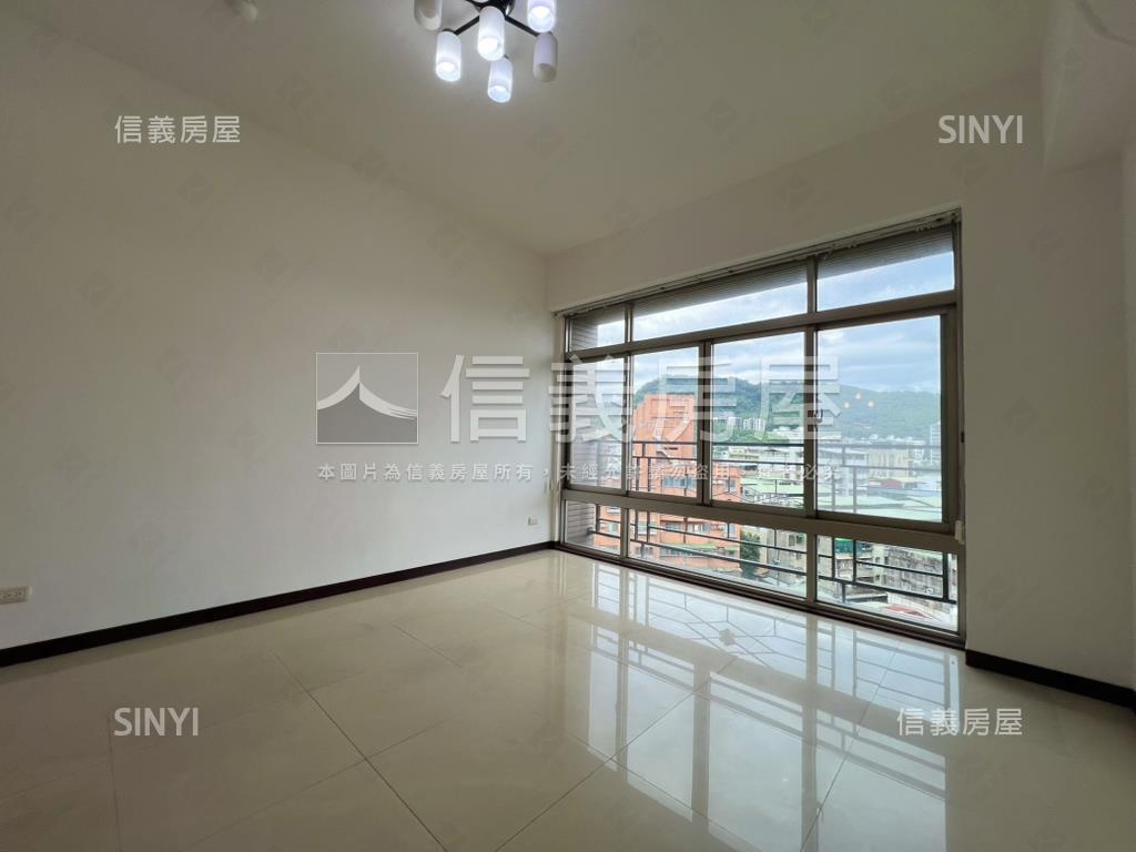 公園景觀大三房平面車位房屋室內格局與周邊環境