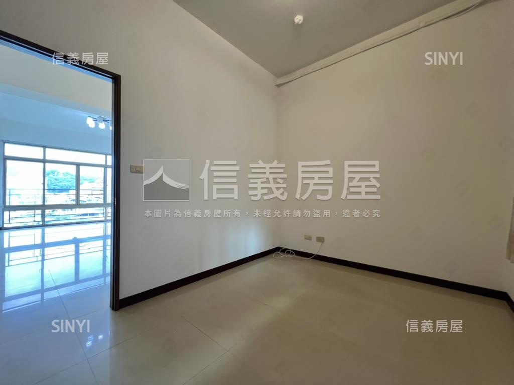 公園景觀大三房平面車位房屋室內格局與周邊環境