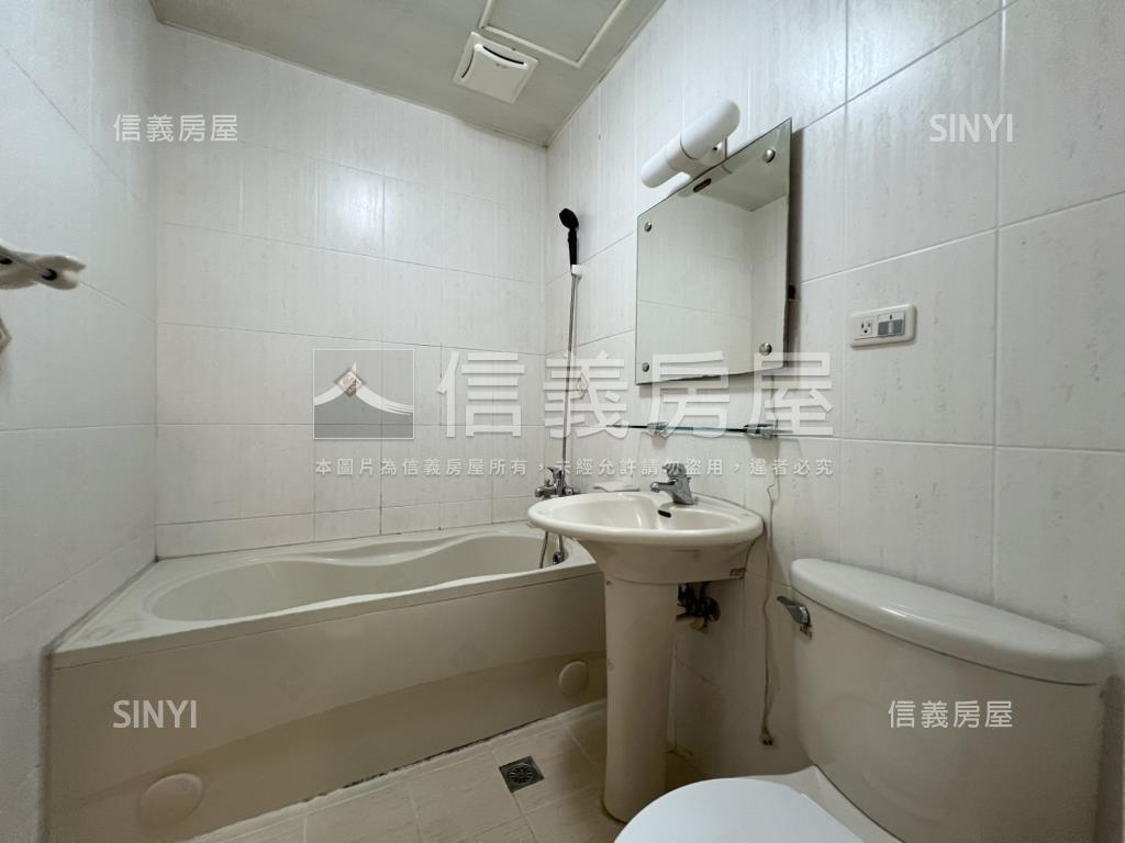 公園景觀大三房平面車位房屋室內格局與周邊環境