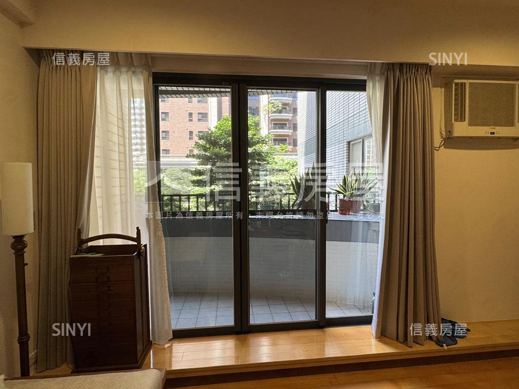 【台北新都】精美電梯三房房屋室內格局與周邊環境