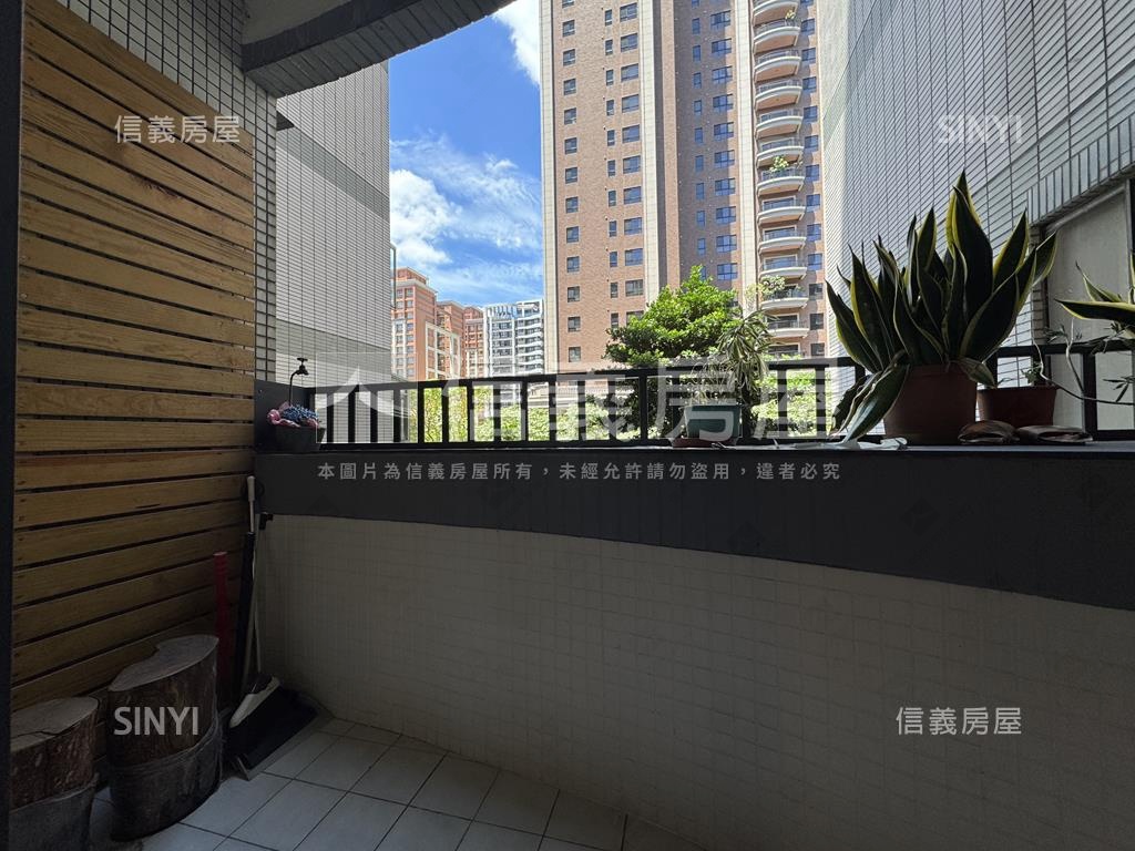 【台北新都】精美電梯三房房屋室內格局與周邊環境