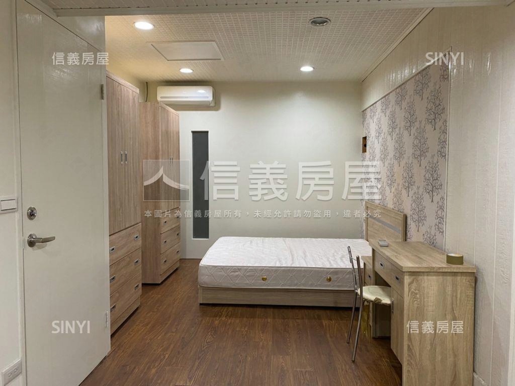 面寬約７米邊間店面房屋室內格局與周邊環境