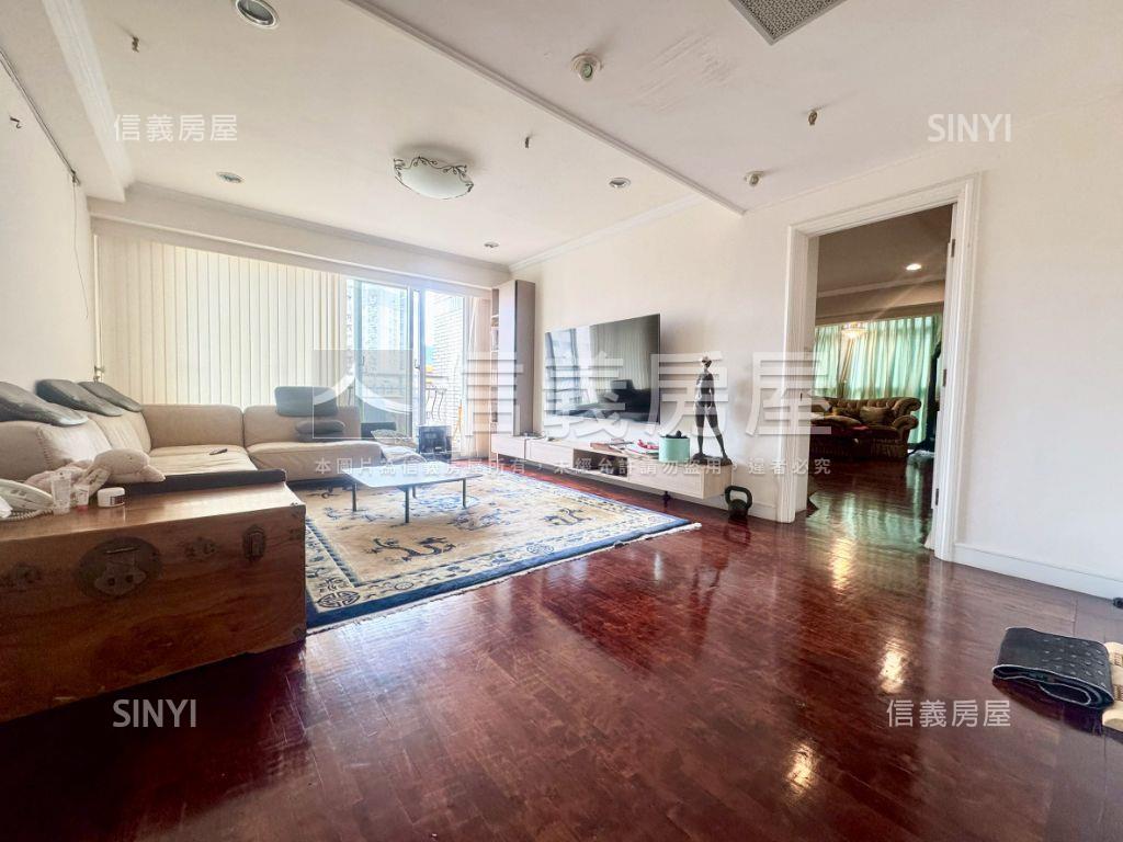 丹霞灣山河帝景房屋室內格局與周邊環境