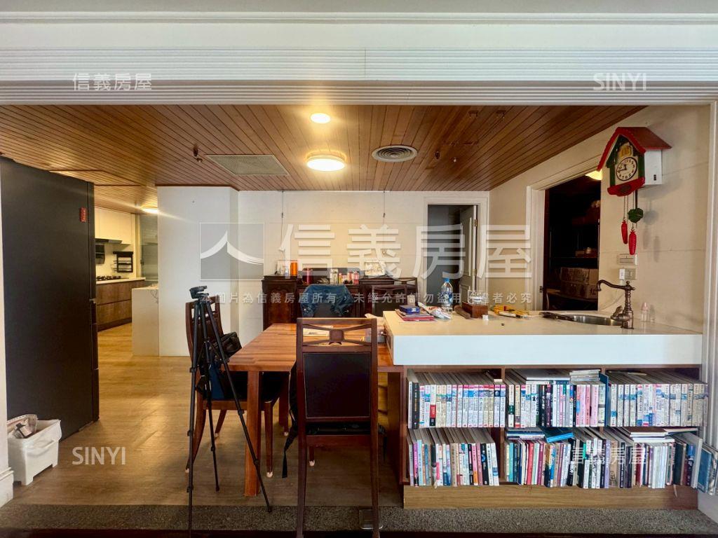 丹霞灣山河帝景房屋室內格局與周邊環境