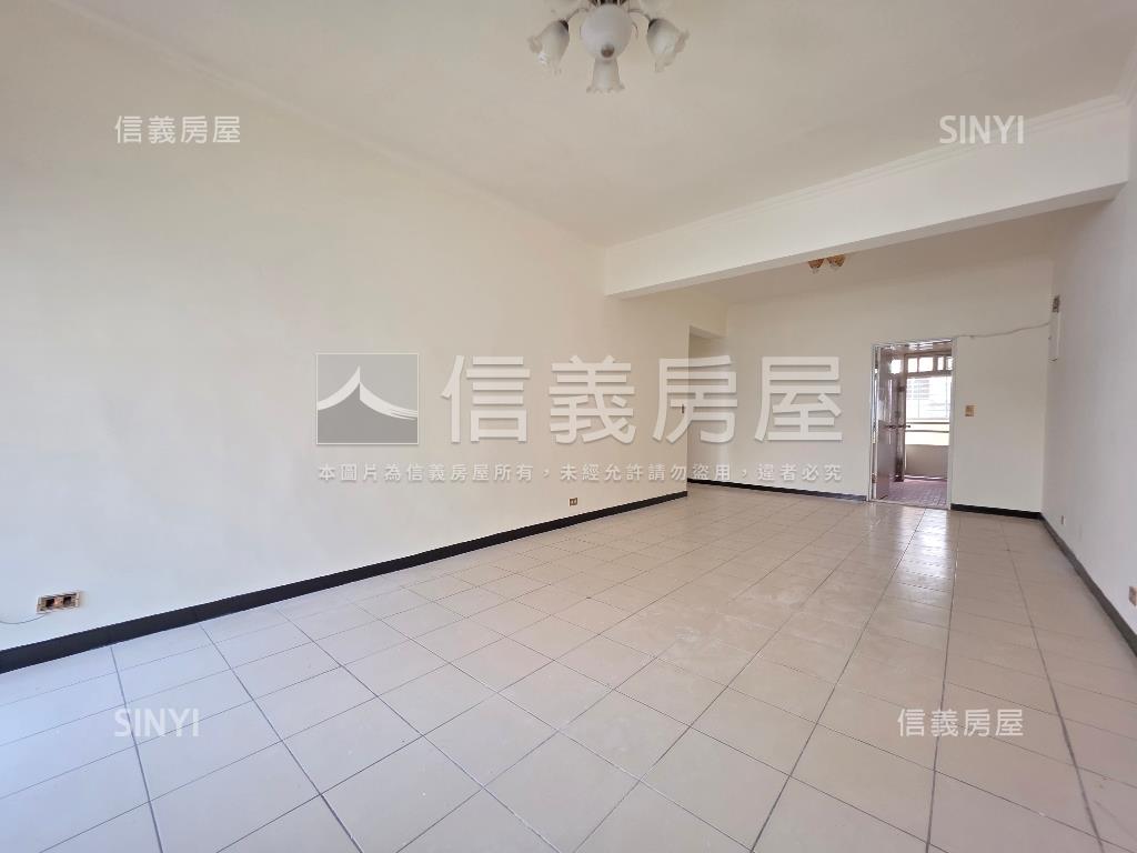 區公所方正採光美寓房屋室內格局與周邊環境
