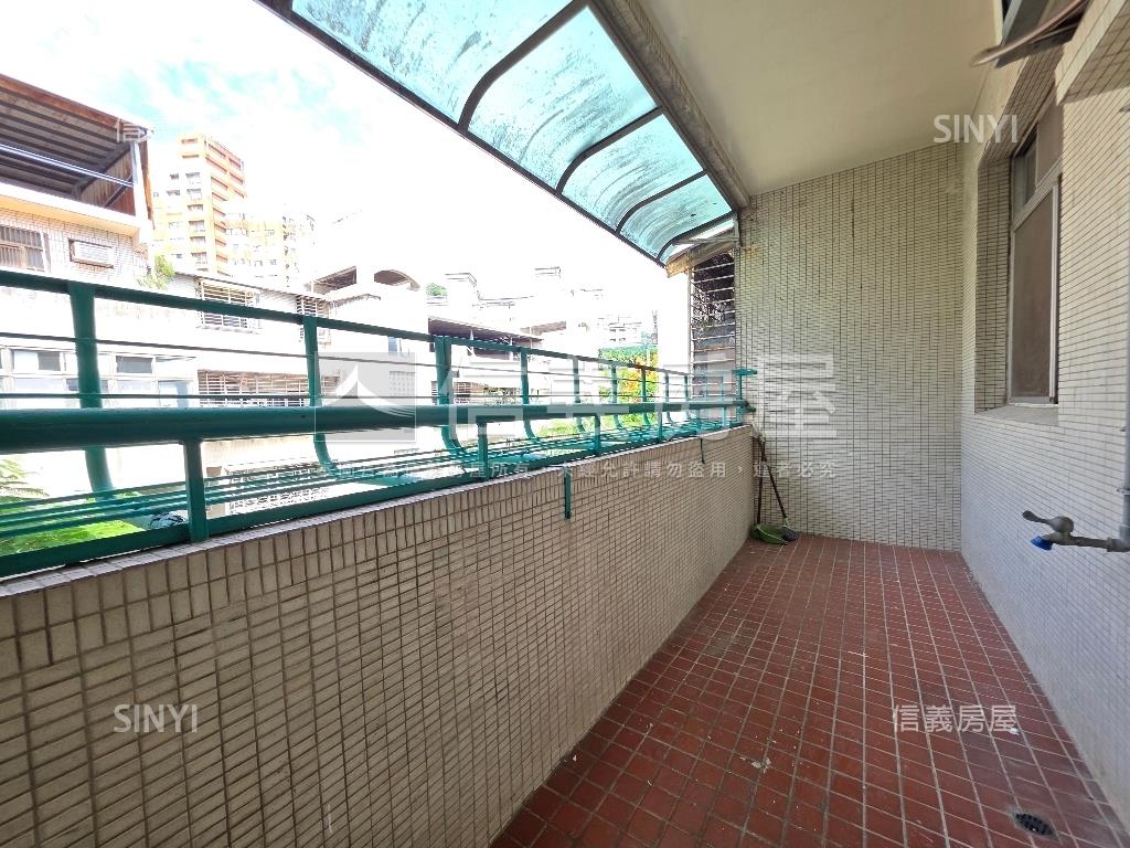 區公所方正採光美寓房屋室內格局與周邊環境