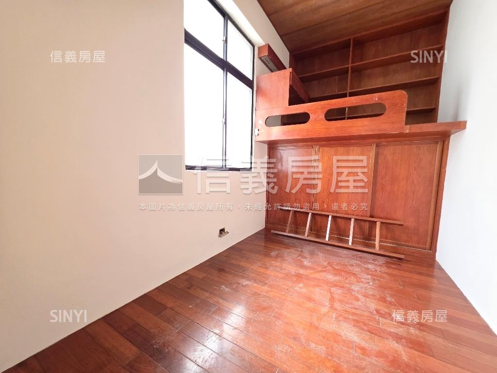 區公所方正採光美寓房屋室內格局與周邊環境
