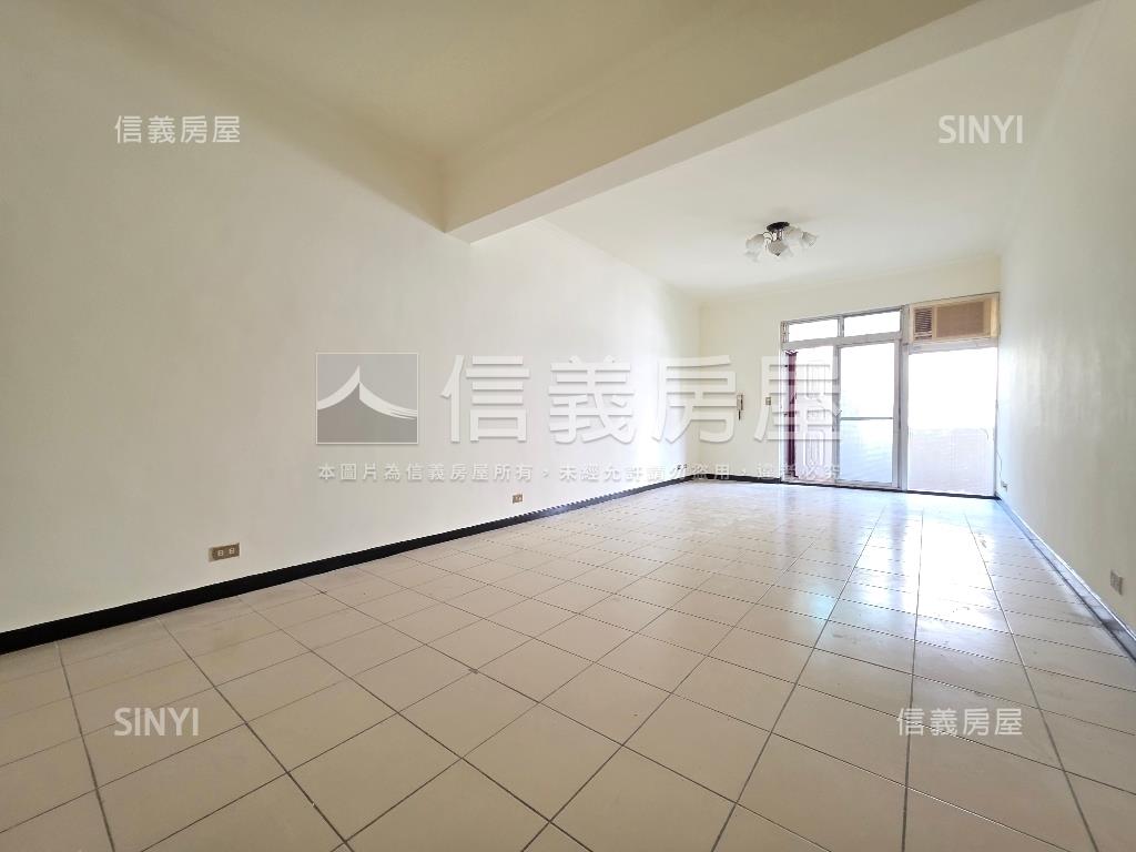 區公所方正採光美寓房屋室內格局與周邊環境