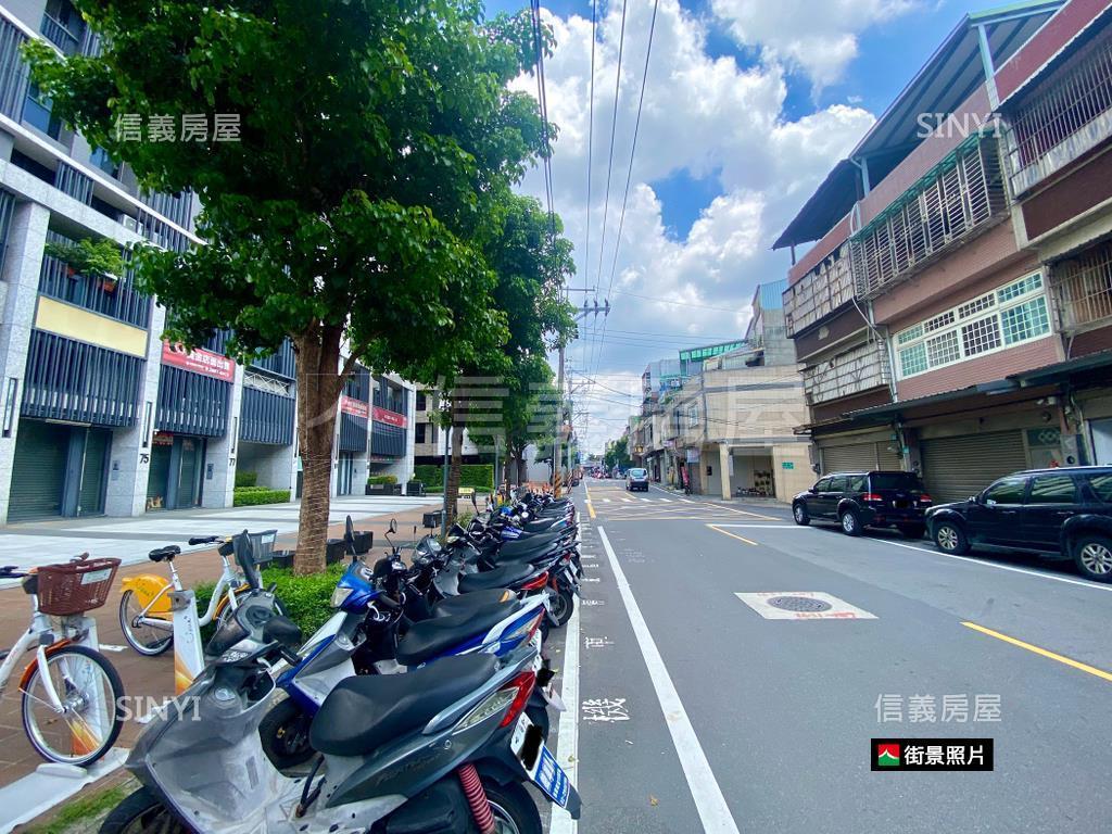 鳳鳴三發丰悅２房平面車位房屋室內格局與周邊環境