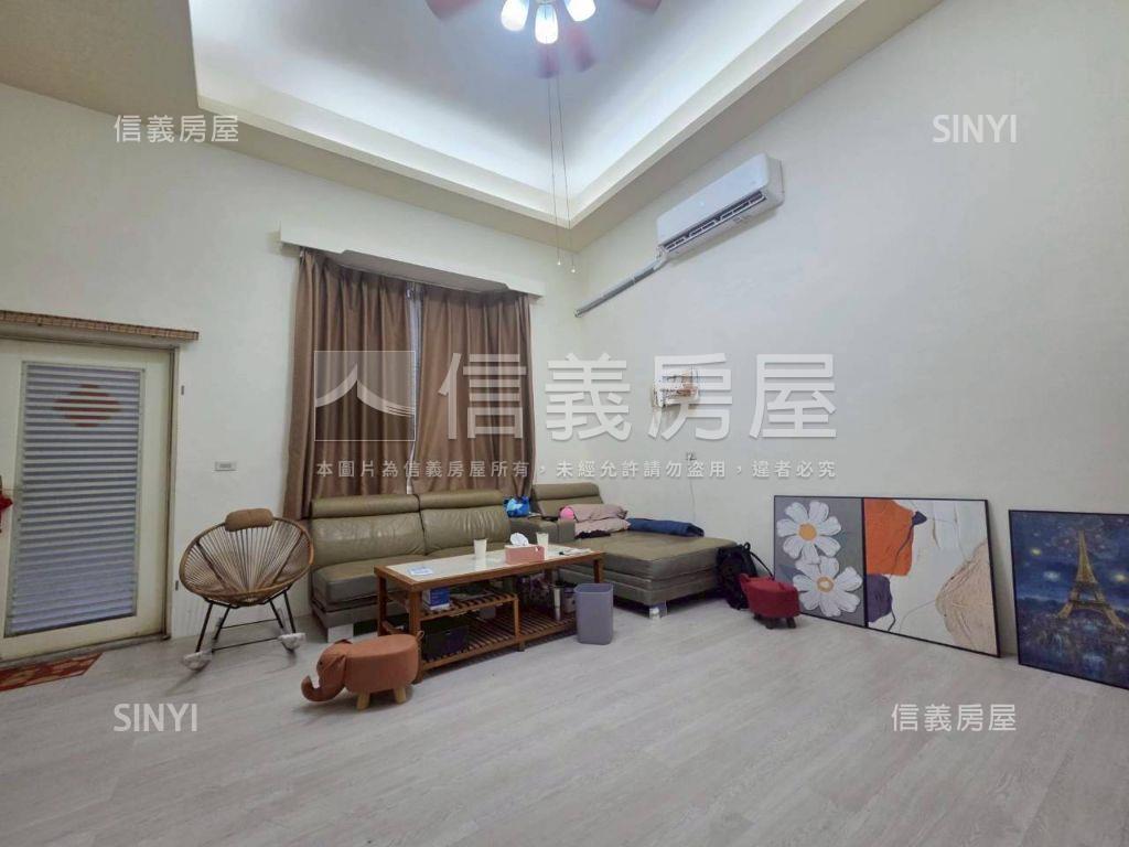 近平實，有花園車庫型透天房屋室內格局與周邊環境