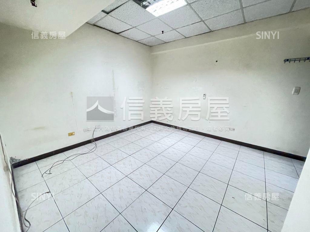 電通市三房大平面車位房屋室內格局與周邊環境