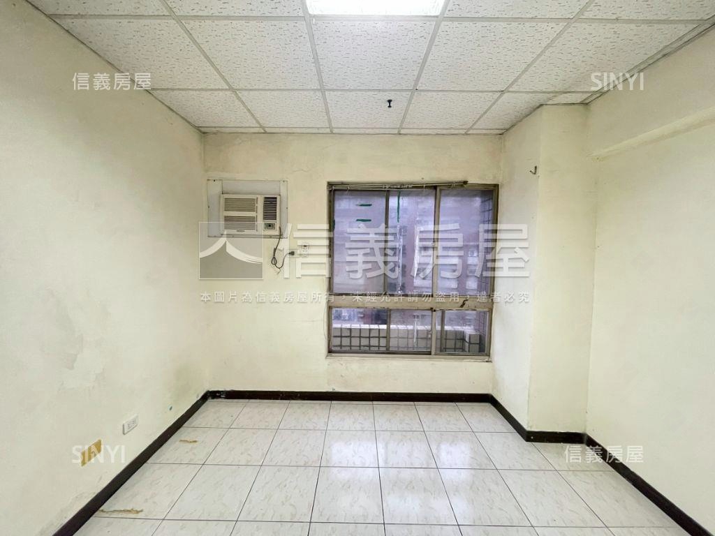 電通市三房大平面車位房屋室內格局與周邊環境