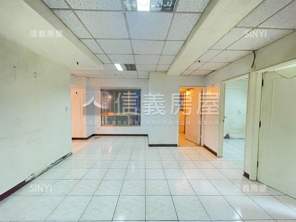 電通市三房大平面車位房屋室內格局與周邊環境