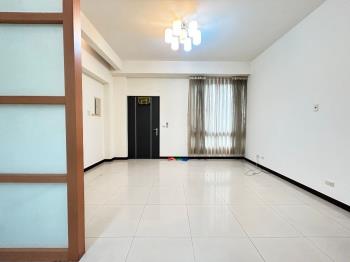 大里震後雙車透天