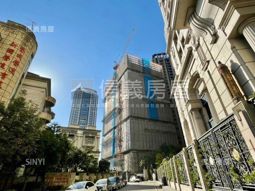 市政新銳Ａ０８棟０３樓房屋室內格局與周邊環境