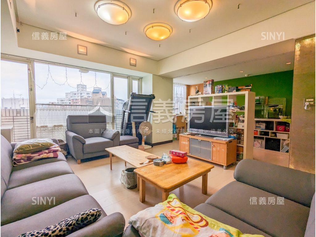 台大御園☆雙衛平面車位房屋室內格局與周邊環境