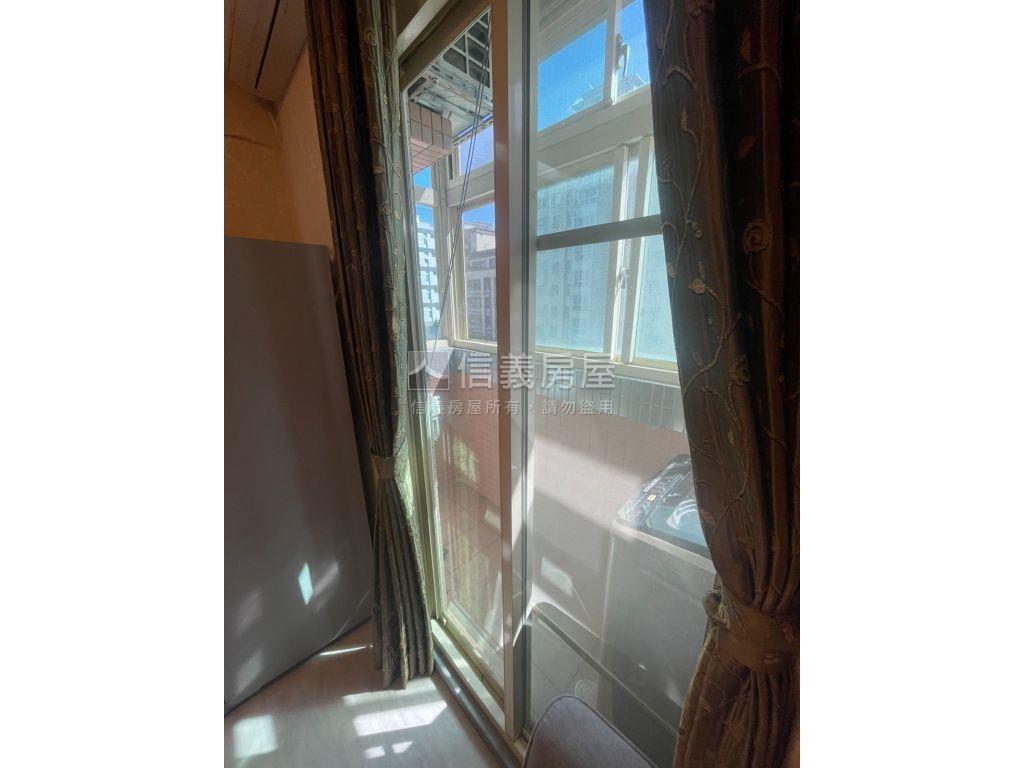 信義時尚風雲頂客房屋室內格局與周邊環境