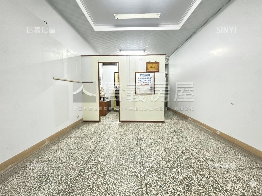 大里一期◆臨路透天房屋室內格局與周邊環境