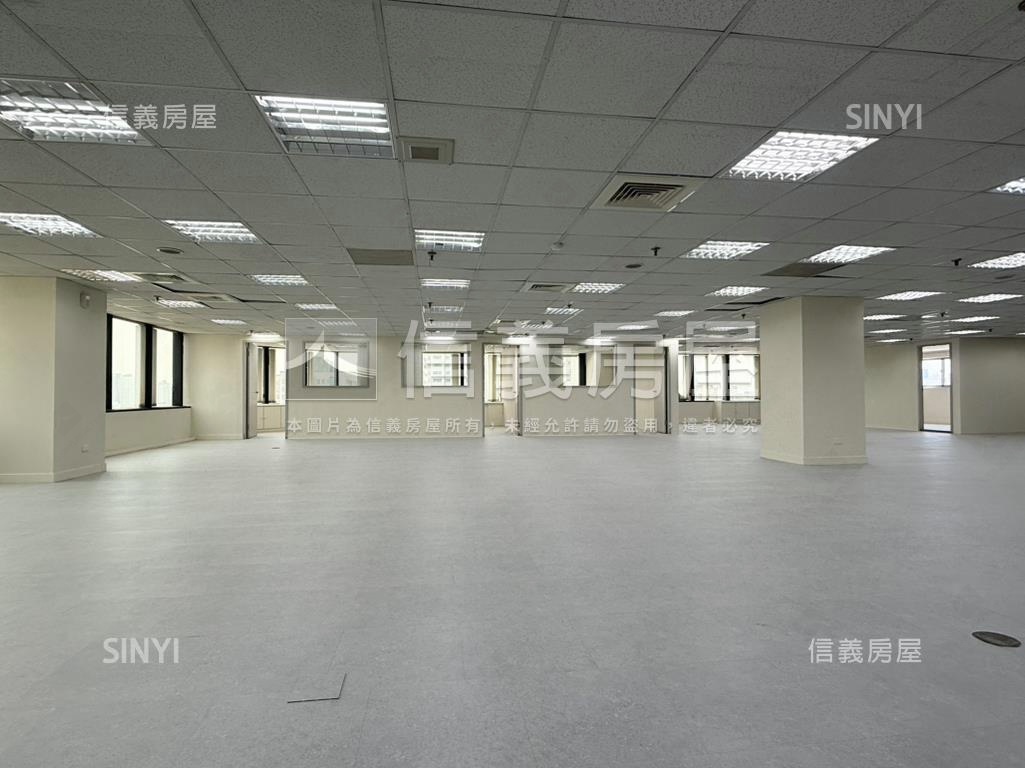 專任北區鋼骨百坪指標商辦房屋室內格局與周邊環境