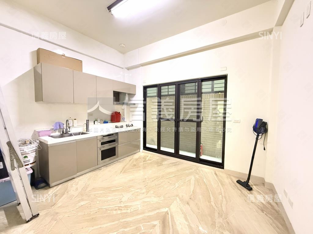 ＊質感社區透天車墅房屋室內格局與周邊環境